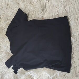 Assymetrical shoulder top